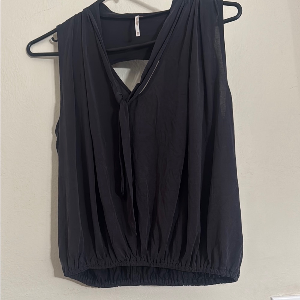 Free People Gray Sleeveless Relaxed Blouse
